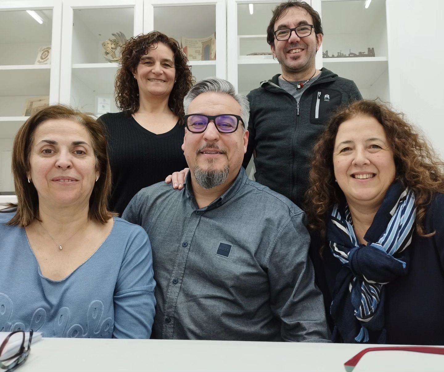 Preparant les lectures per la Revetlla de Sant Jordi.Us esperem el dissabte 22 a les 19h a l'Hort de Santa Clara#anyvallverdú