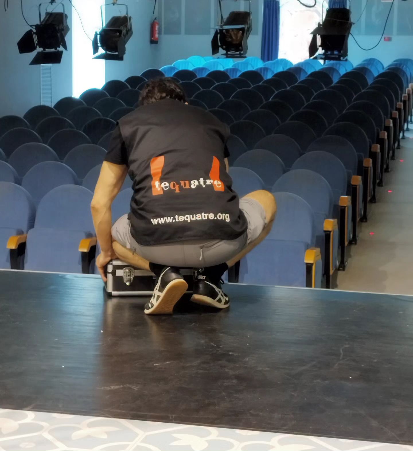 Gairebé tot a punt!Mostra de teatre amateur de la Comunitat ValencianaA les 22 h. obrim la barberia al Centre Cultural El Molí de Benetússer, veniu?@teatreamateurcat